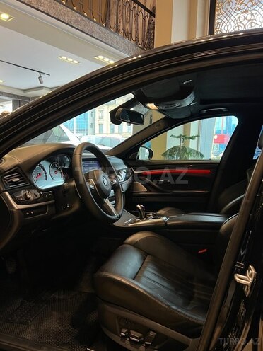 BMW M5-14