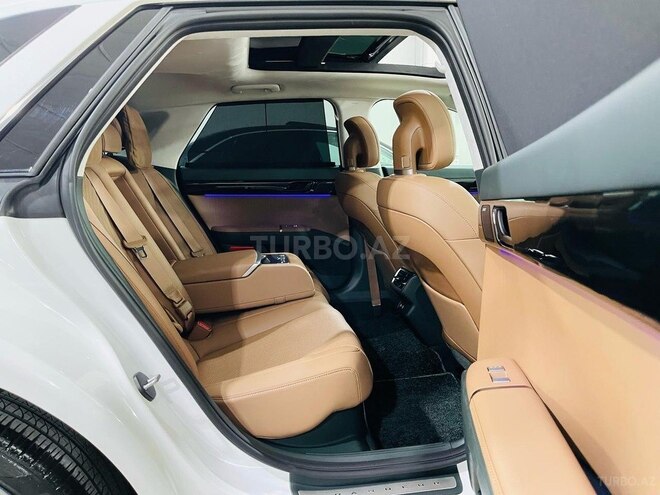 Hyundai Grandeur 2023, 15,000 km - 1.6 l - Bakı