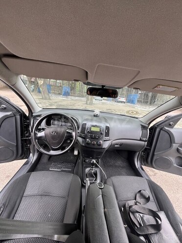 Hyundai i30 2009, 350,000 km - 1.4 л - Bakı