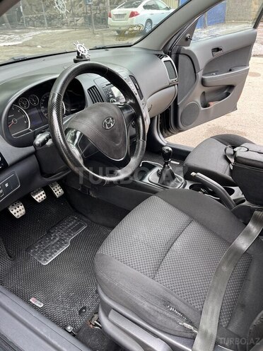Hyundai i30 2009, 350,000 km - 1.4 л - Bakı
