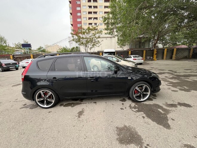 Hyundai i30 2009, 350,000 km - 1.4 л - Bakı