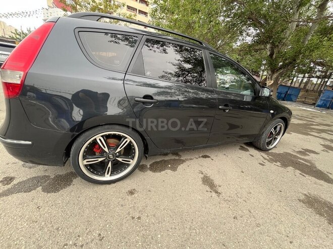Hyundai i30 2009, 350,000 km - 1.4 л - Bakı