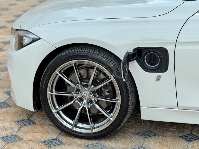 BMW 330e 2017, 101,000 km - 2.0 л - Gəncə