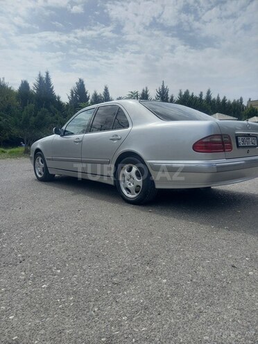 Mercedes E 280 2000, 345,000 km - 2.8 l - Ağcabədi