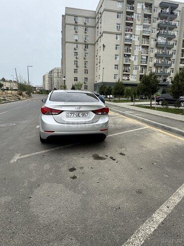 Hyundai Avante 2015, 185,000 km - 1.6 l - Bakı