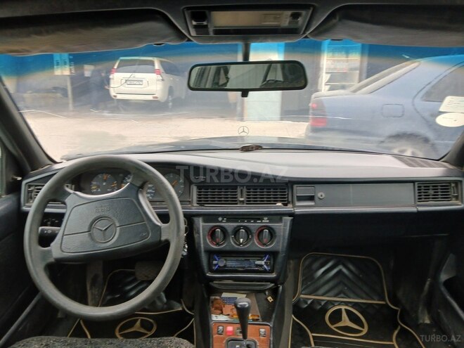 Mercedes 190 1993, 300,000 km - 2.0 l - Bakı
