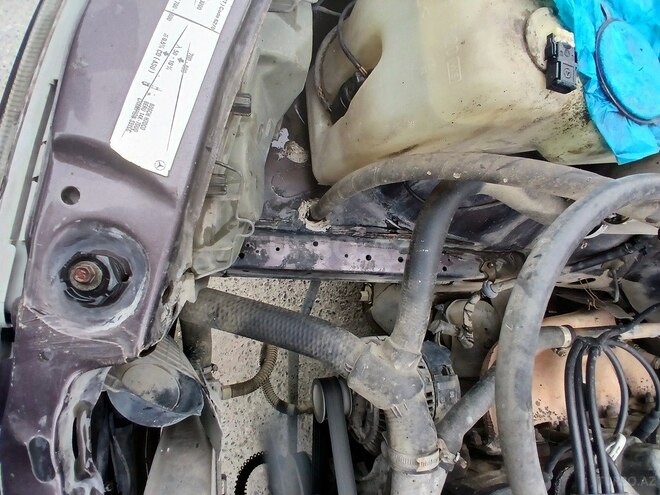 Mercedes 190 1993, 300,000 km - 2.0 l - Bakı