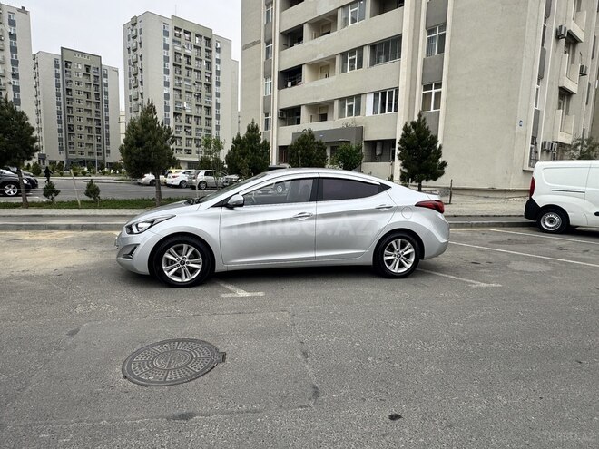 Hyundai Avante 2015, 185,000 km - 1.6 l - Bakı