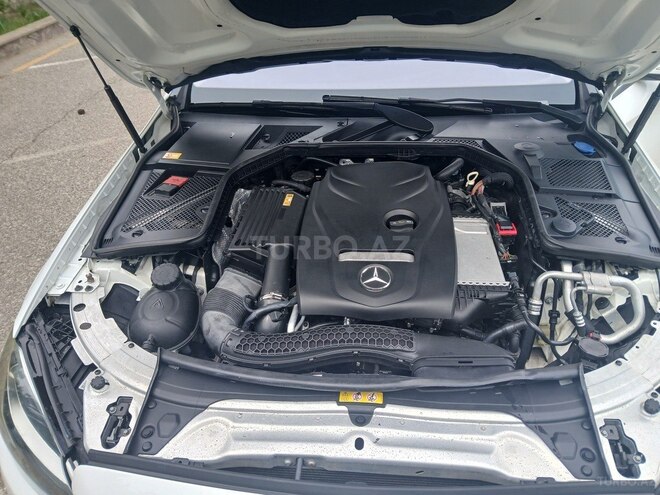 Mercedes C 300 4MATIC 2015, 157,000 km - 2.0 l - Bakı