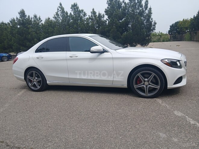 Mercedes C 300 4MATIC 2015, 157,000 km - 2.0 l - Bakı