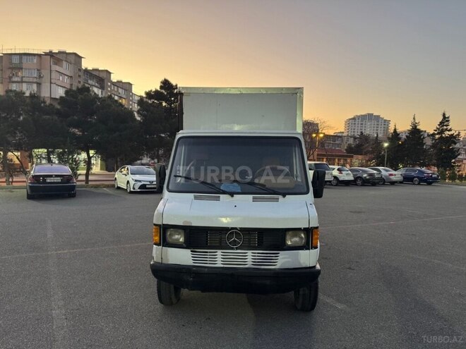Mercedes  1986, 500,000 km - 2.9 l - Bakı