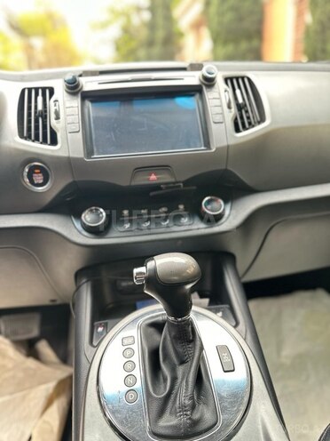 Kia Sportage 2014, 178,000 km - 2.0 l - Bakı