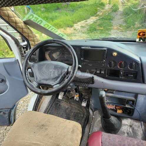 Mercedes Sprinter 312 1995, 350,000 km - 2.9 л - Naftalan