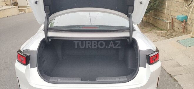 Changan Qiyuan A05 2024, 1,900 km - 1.5 l - Bakı