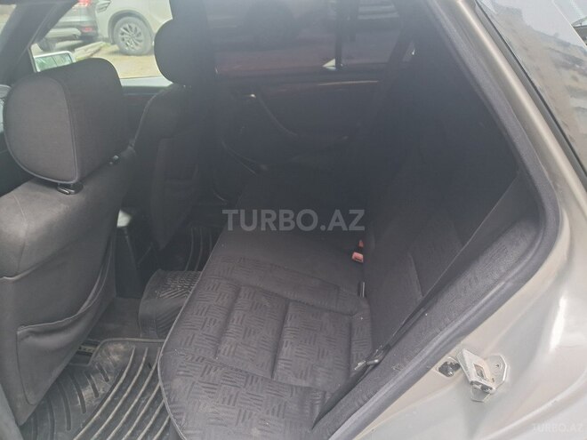 Mercedes C 220 d 1999, 253,000 km - 2.2 л - Bakı