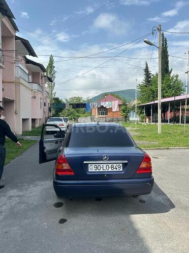 Mercedes C 180 1994, 350,000 km - 1.8 l - Qax
