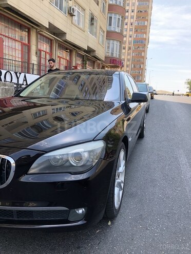 BMW 750 2012, 186,000 km - 4.4 l - Bakı