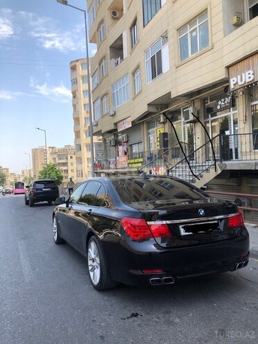 BMW 750 2012, 186,000 km - 4.4 l - Bakı