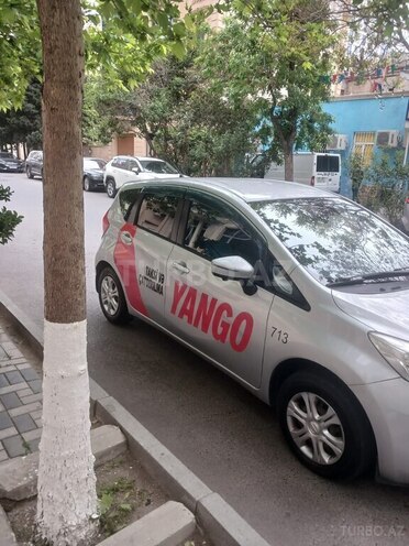 Nissan Note 2015, 136,000 km - 1.2 l - Bakı