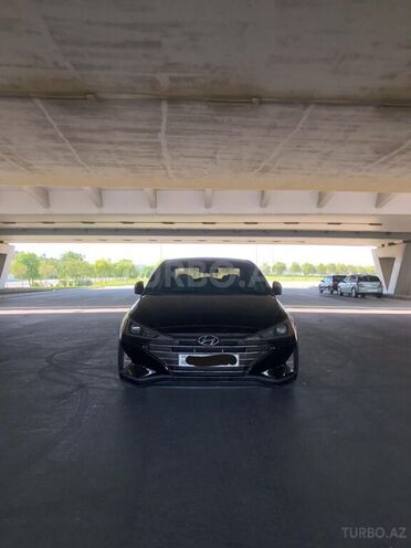 Hyundai Elantra 2019, 158,726 km - 2.0 l - Bakı