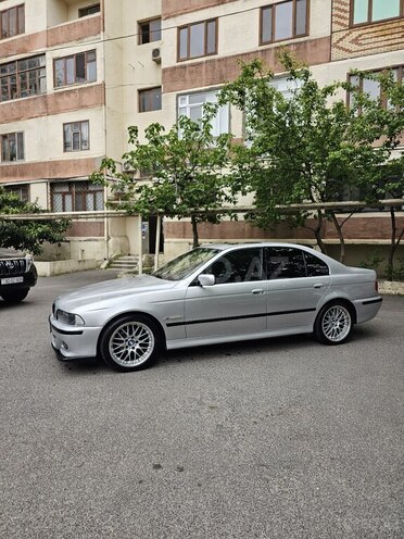 BMW 528 2002, 237,564 km - 2.5 l - Bakı