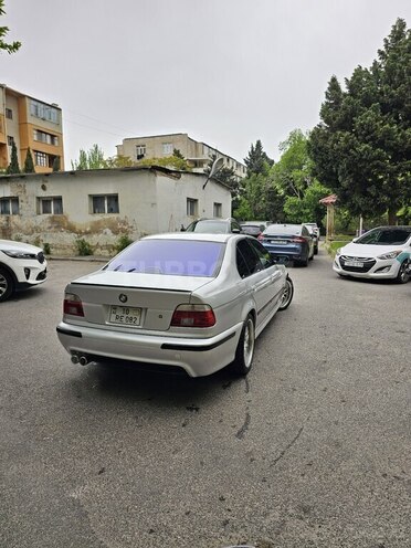 BMW 528 2002, 237,564 km - 2.5 l - Bakı