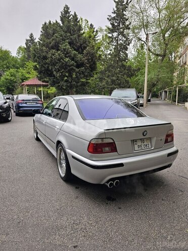 BMW 528 2002, 237,564 km - 2.5 l - Bakı