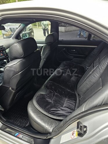 BMW 528 2002, 237,564 km - 2.5 l - Bakı
