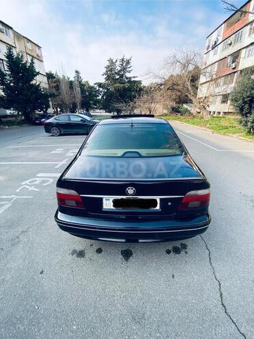 BMW 530 2003, 287,000 km - 3.0 l - Bakı