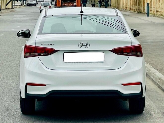 Hyundai Accent 2019, 120,000 km - 1.4 l - Bakı