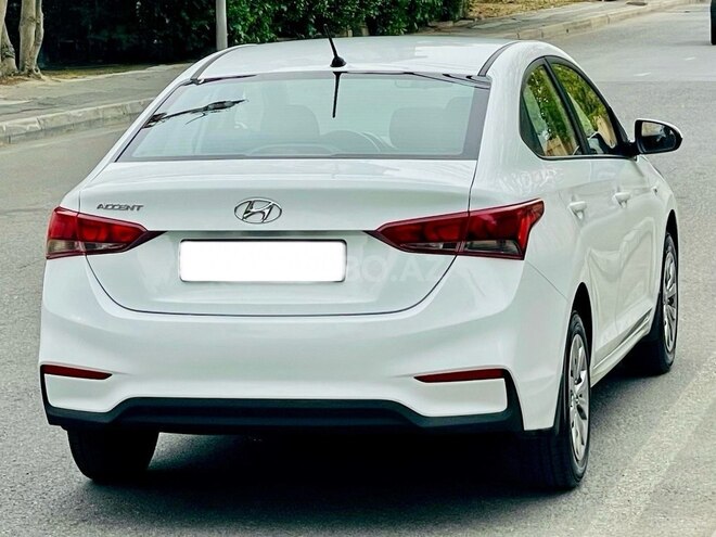 Hyundai Accent 2019, 120,000 km - 1.4 l - Bakı