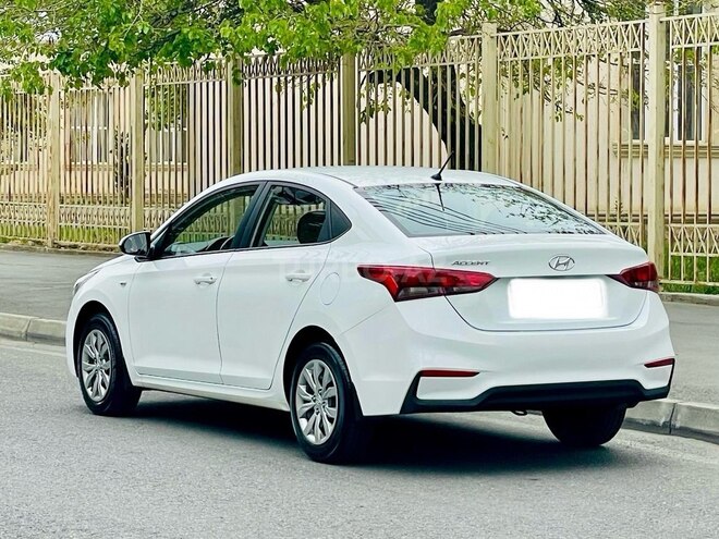 Hyundai Accent 2019, 120,000 km - 1.4 l - Bakı