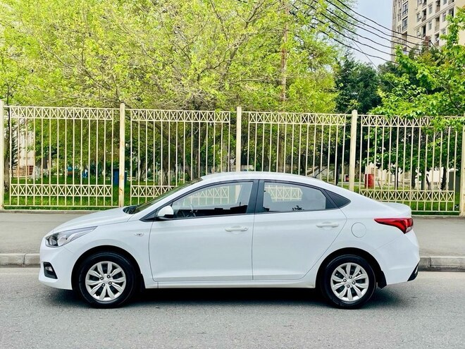 Hyundai Accent 2019, 120,000 km - 1.4 l - Bakı