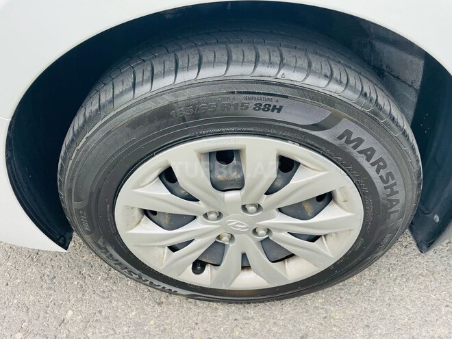 Hyundai Accent 2019, 120,000 km - 1.4 l - Bakı