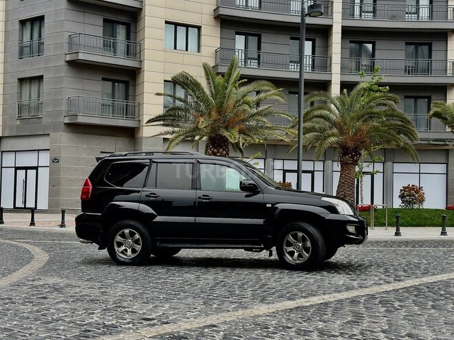 Toyota Land Cruiser Prado-2