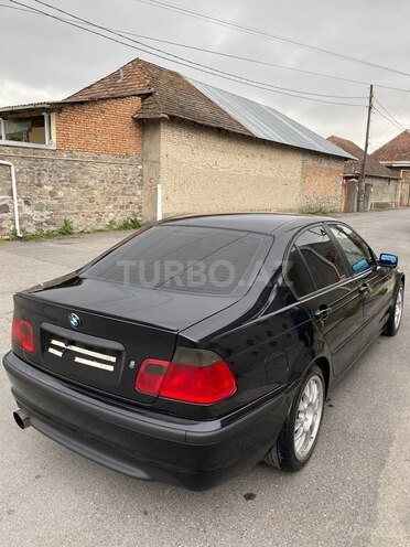 BMW 318 2000, 325,000 km - 1.9 l - Şəki