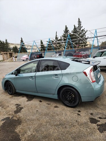 Toyota Prius 2014, 296,119 km - 1.8 l - Bakı