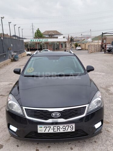 Kia Ceed 2010, 365,000 km - 1.6 л - Bakı