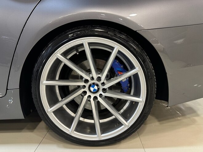 BMW 520-10
