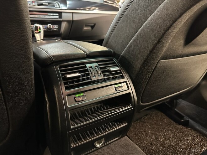 BMW 520-19