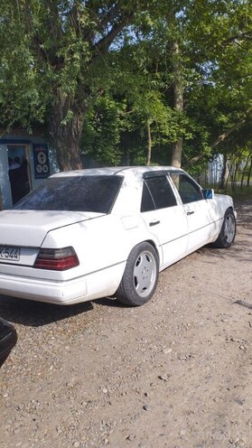 Mercedes E 230 1990, 470,000 km - 2.3 l - Beyləqan
