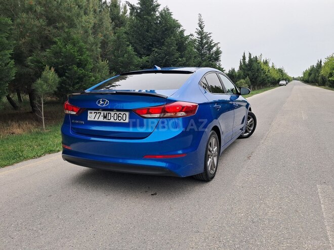 Hyundai Elantra 2017, 122,600 km - 2.0 л - Bakı