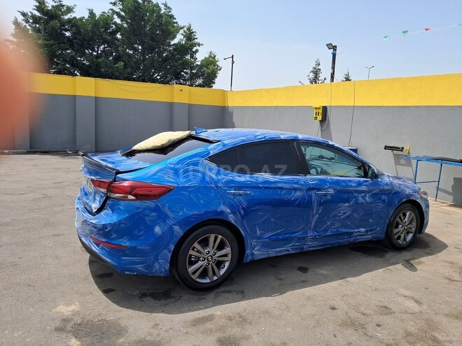 Hyundai Elantra 2017, 122,600 km - 2.0 л - Bakı