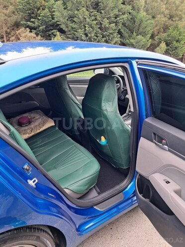 Hyundai Elantra 2017, 122,600 km - 2.0 л - Bakı