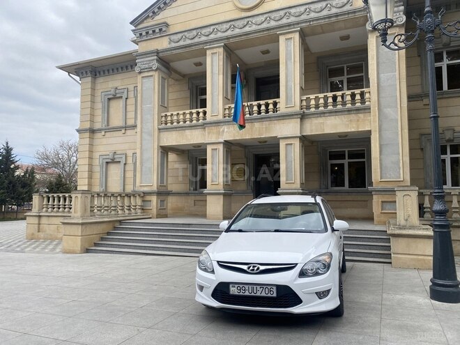 Hyundai i30 2010, 206,000 km - 1.4 л - Bakı