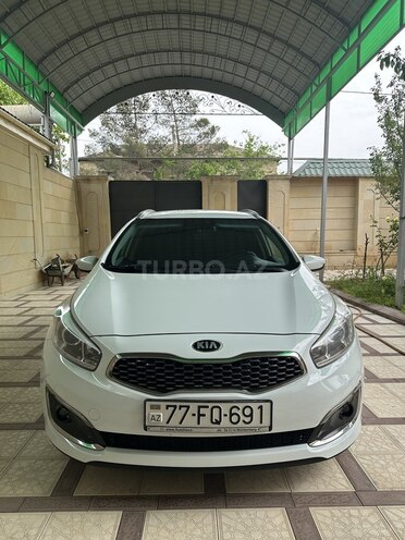 Kia Ceed 2017, 230,000 km - 1.6 л - Bakı