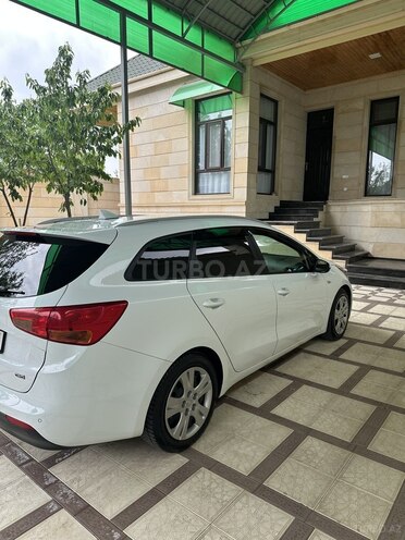 Kia Ceed 2017, 230,000 km - 1.6 л - Bakı