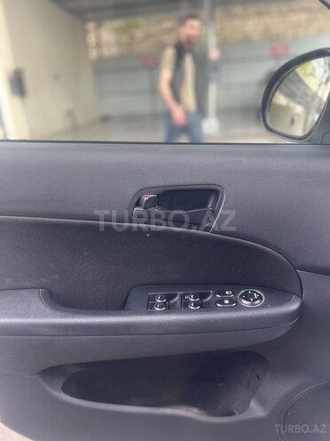 Hyundai i30 2010, 206,000 km - 1.4 л - Bakı