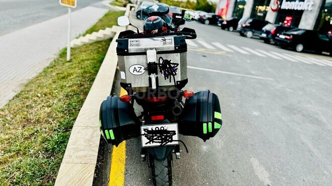 Suzuki V-Strom 650-3