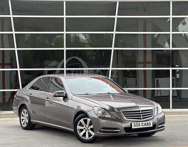 Mercedes E 220 2013, 246,000 km - 2.2 l - Bakı